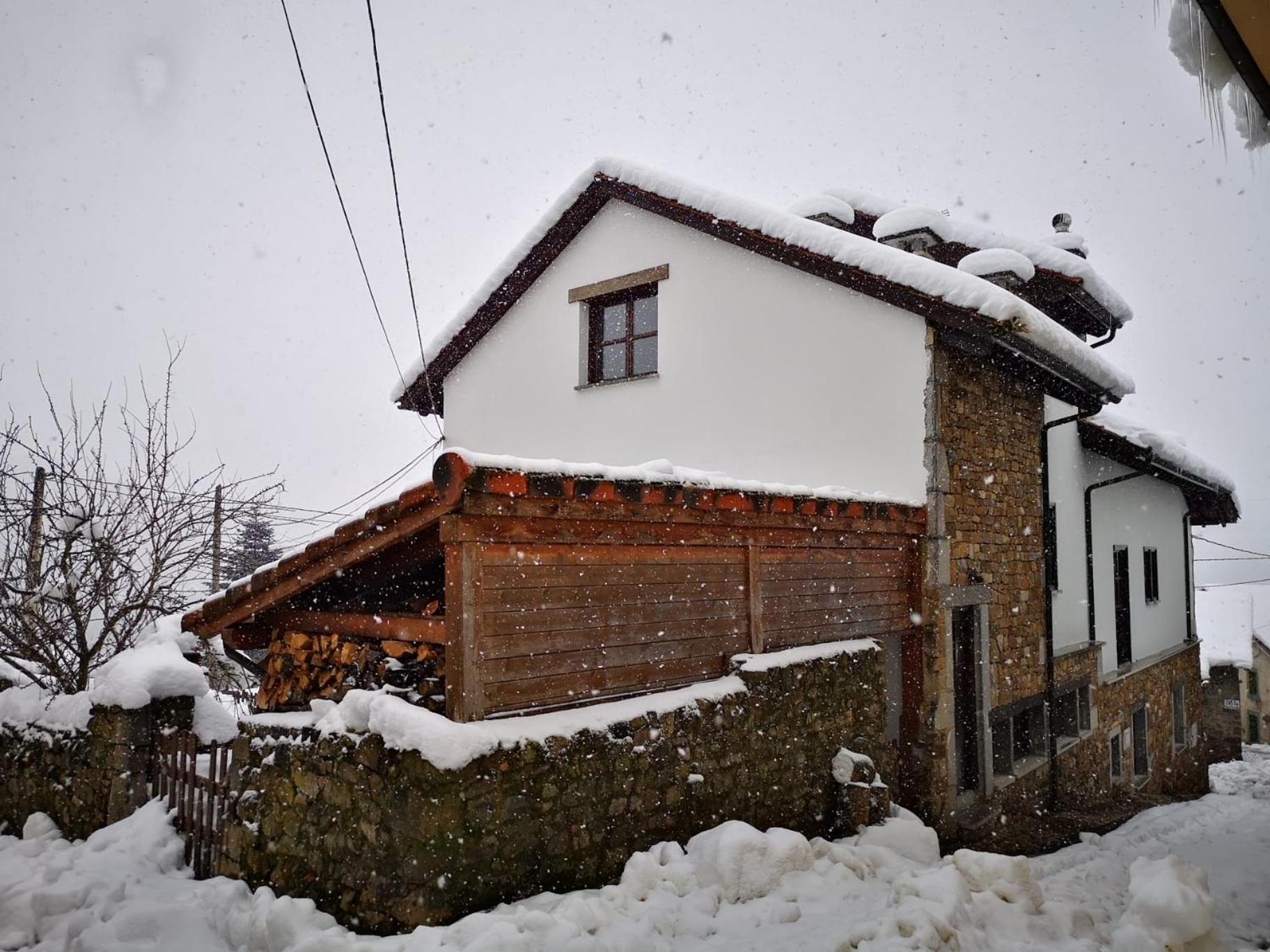 Apartamentos Rurales El Collain De Campiellos Buitenkant foto