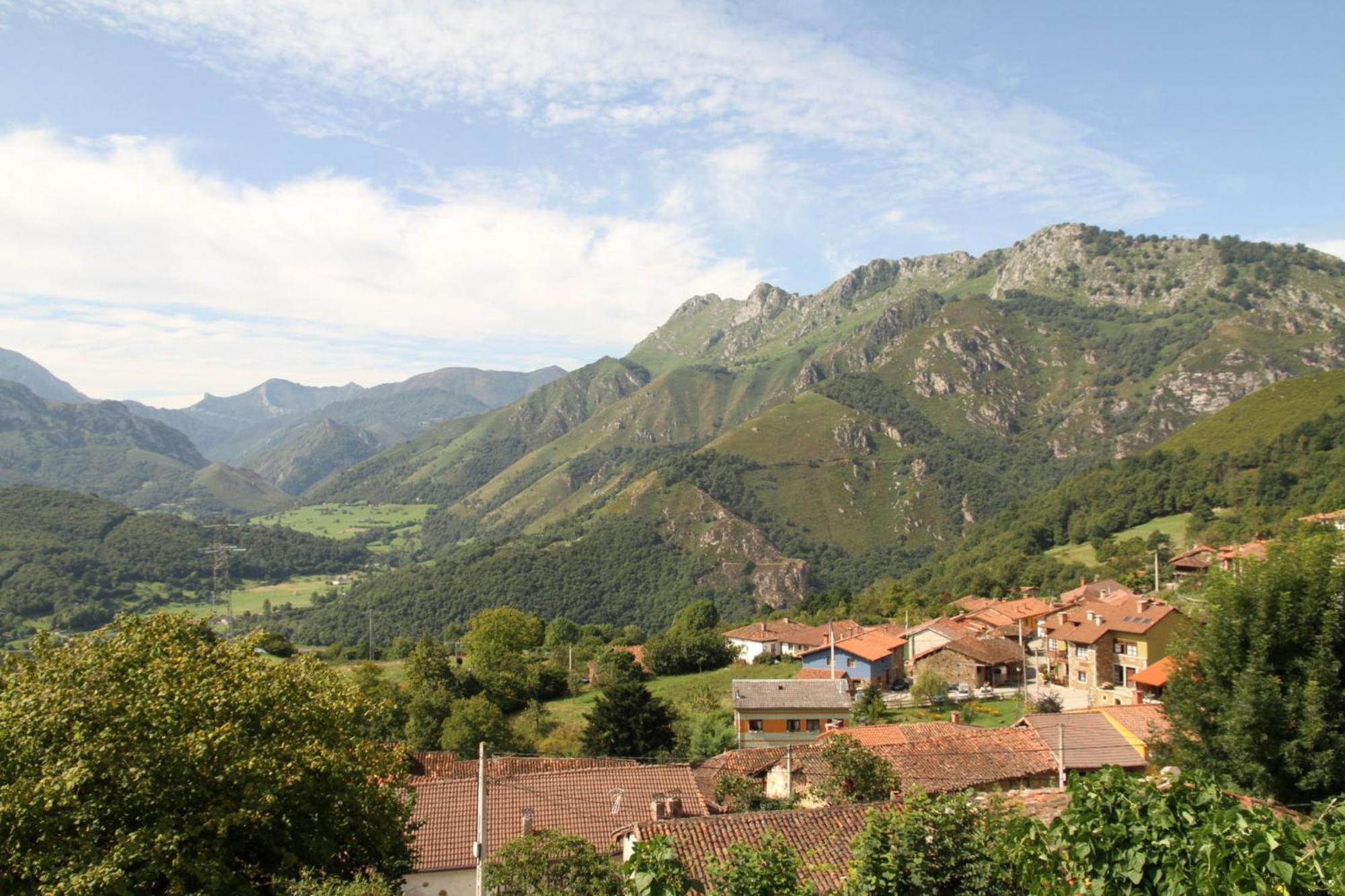 Apartamentos Rurales El Collain De Campiellos Buitenkant foto